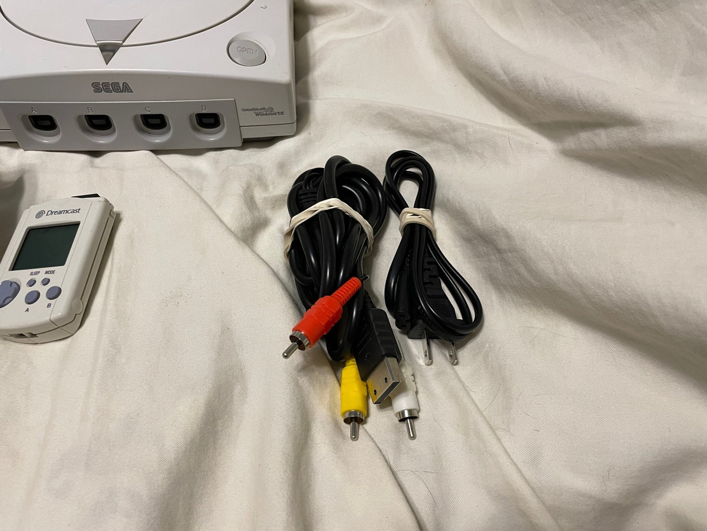 Modded Dreamcast Console Bundle - All US Dreamcast Titles - 1000s of Titles - GDEMU w/ 256GB Card - Controller VMU AV AC - Retro Modd