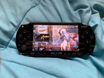 Modded PSP 128GB with Charge/Transfer Cable 100+ PSP Games - Retro Modd